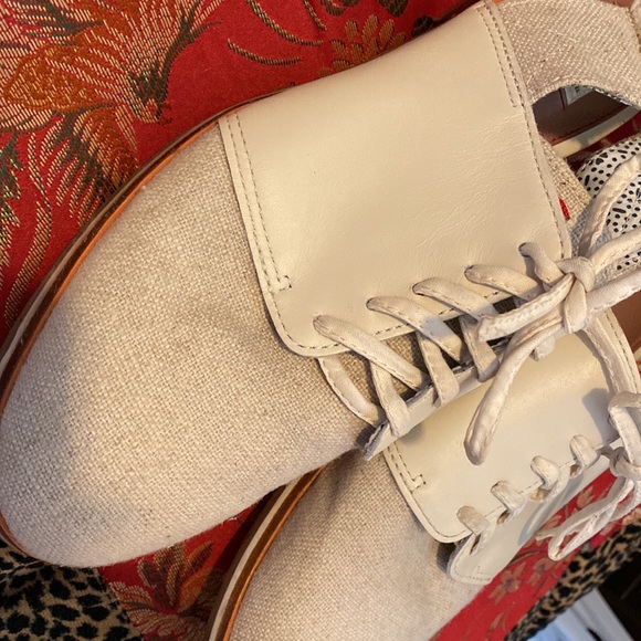 Dancing into the day in Ellen Degeneres shoes! - Picture 12 of 12